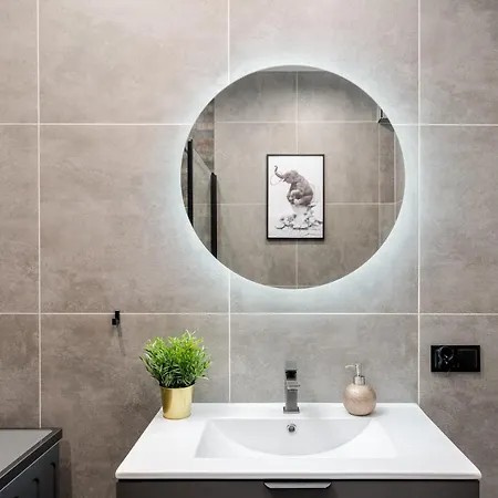 Apartment Basztowa By Vsi *