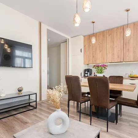 Basztowa By Vsi Apartment Krakow