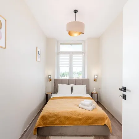 Basztowa By Vsi Apartment