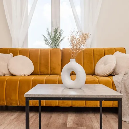 Apartment Basztowa By Vsi *